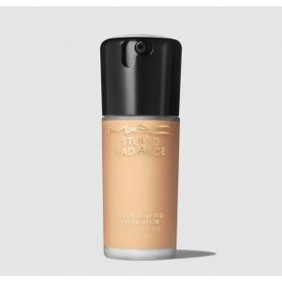 Studio Radiance Serum-Powered Foundation