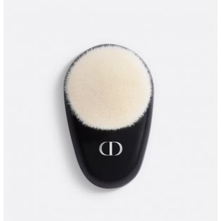 Dior Backstage Face Brush N°18